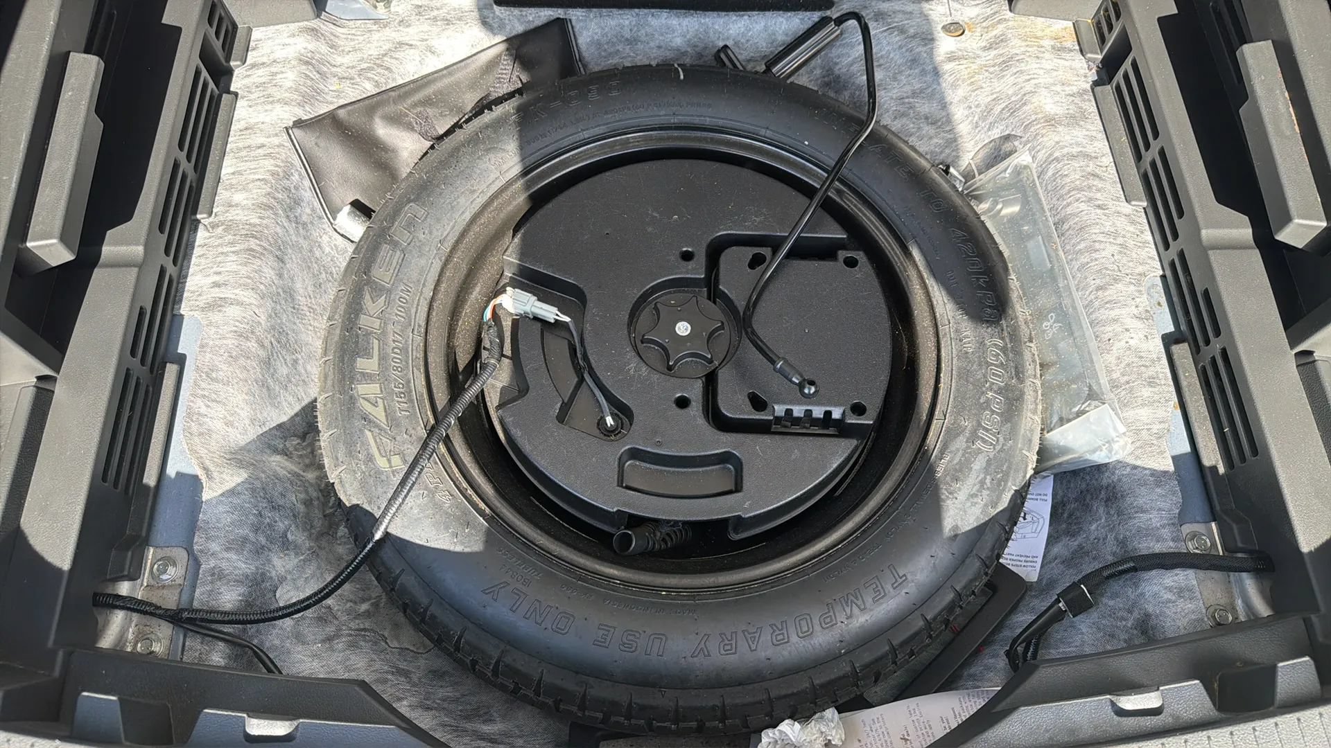 Used 2023 Nissan Rogue SV FWD image 20