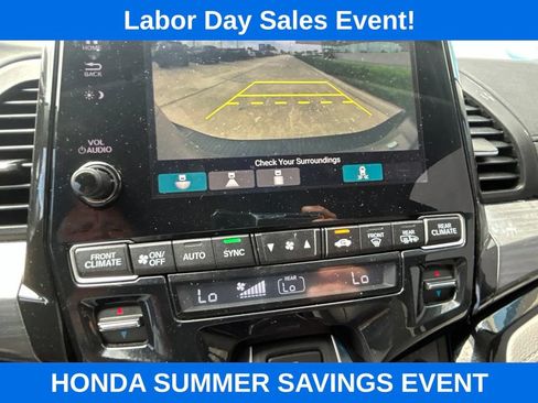 Used 2022 Honda Odyssey Elite image 32