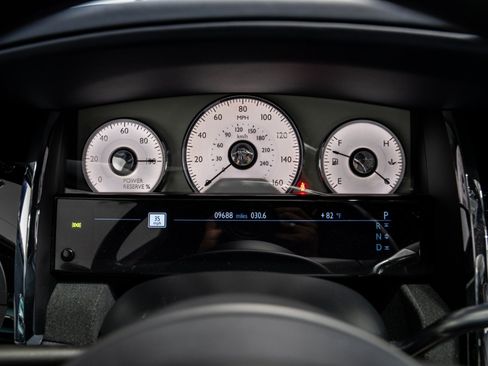 Used 2020 Rolls-Royce Ghost RWD image 36