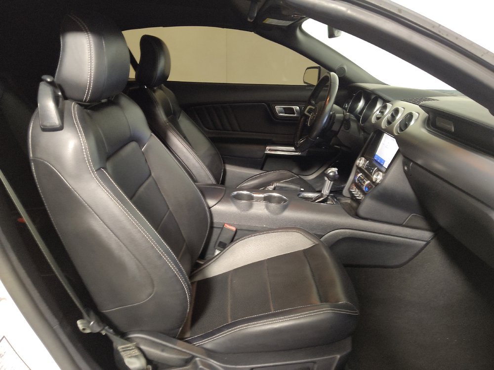 Used 2021 Ford Mustang Premium RWD image 21
