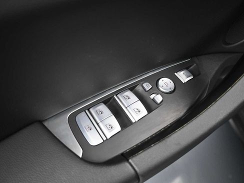 Used 2022 BMW X3 xDrive30i w/ Premium Package AWD/4WD image 9
