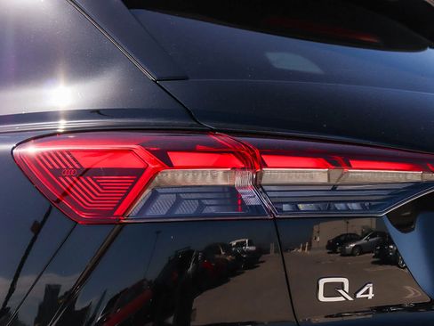 Used 2023 Audi Q4 e-tron Premium w/ Convenience Package AWD/4WD image 12