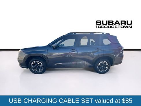 Used 2025 Subaru Forester w/ Convenience Package #1 image 4