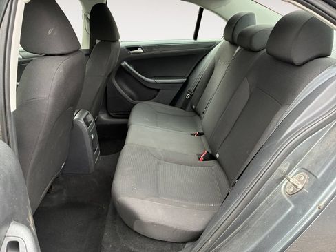 Used 2015 Volkswagen Jetta S FWD image 9