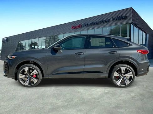 New 2026 Audi SQ5 Premium Plus AWD/4WD image 2