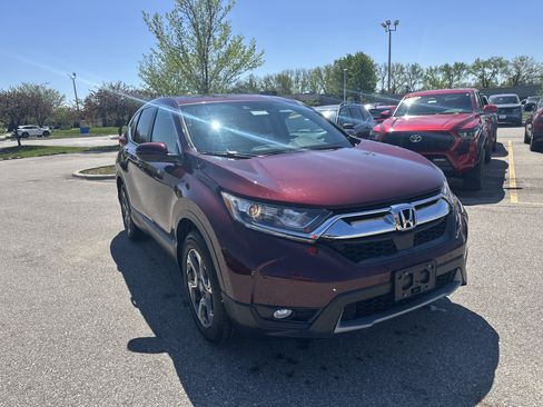 Used 2018 Honda CR-V EX image 2