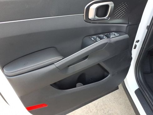 New 2026 Kia Sorento S FWD image 12