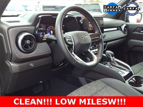 Used 2024 Chevrolet Colorado Z71 w/ Z71 Convenience Package 2 image 9