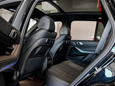 Used 2023 BMW X5 xDrive40i w/ Climate Comfort Package image 19