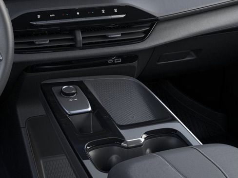 New 2026 Buick Enclave Preferred w/ LPO, Floor Liner Package image 25