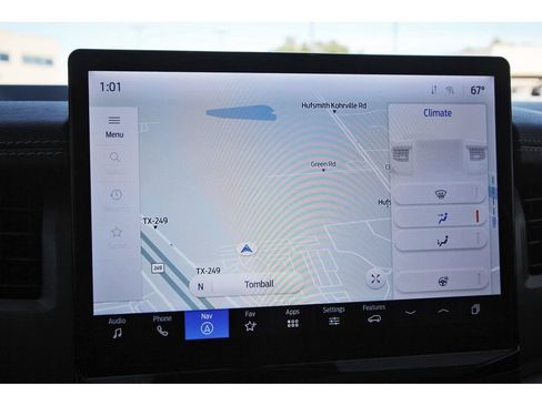 Certified 2024 Ford Expedition XLT image 25