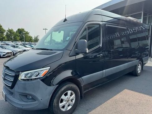 Used 2023 Mercedes-Benz Sprinter 2500 image 23