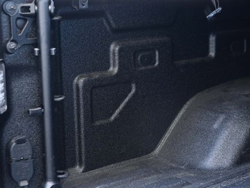 Used 2024 GMC Sierra 2500 AT4 w/ AT4 Premium Plus Package image 34