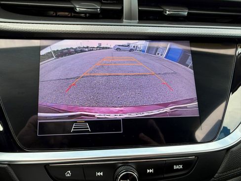 Certified 2022 Buick Encore GX Select w/ Sport Touring Package image 23