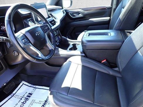 Used 2023 Chevrolet Tahoe Z71 w/ Luxury Package AWD/4WD image 13