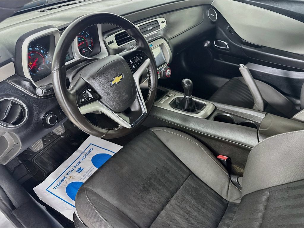 Used 2014 Chevrolet Camaro LS RWD image 9
