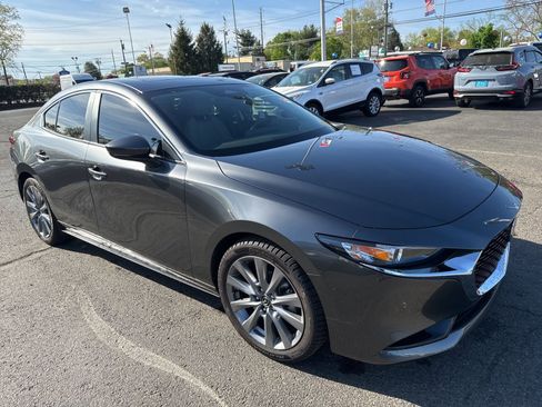 Used 2024 MAZDA MAZDA3 s image 5