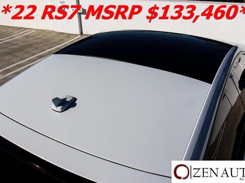 Used 2022 Audi RS 7 Sportback w/ Carbon Optic Package image 12