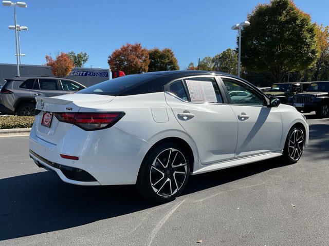 Used 2025 Nissan Sentra SR w/ SR Premium Package FWD image 8