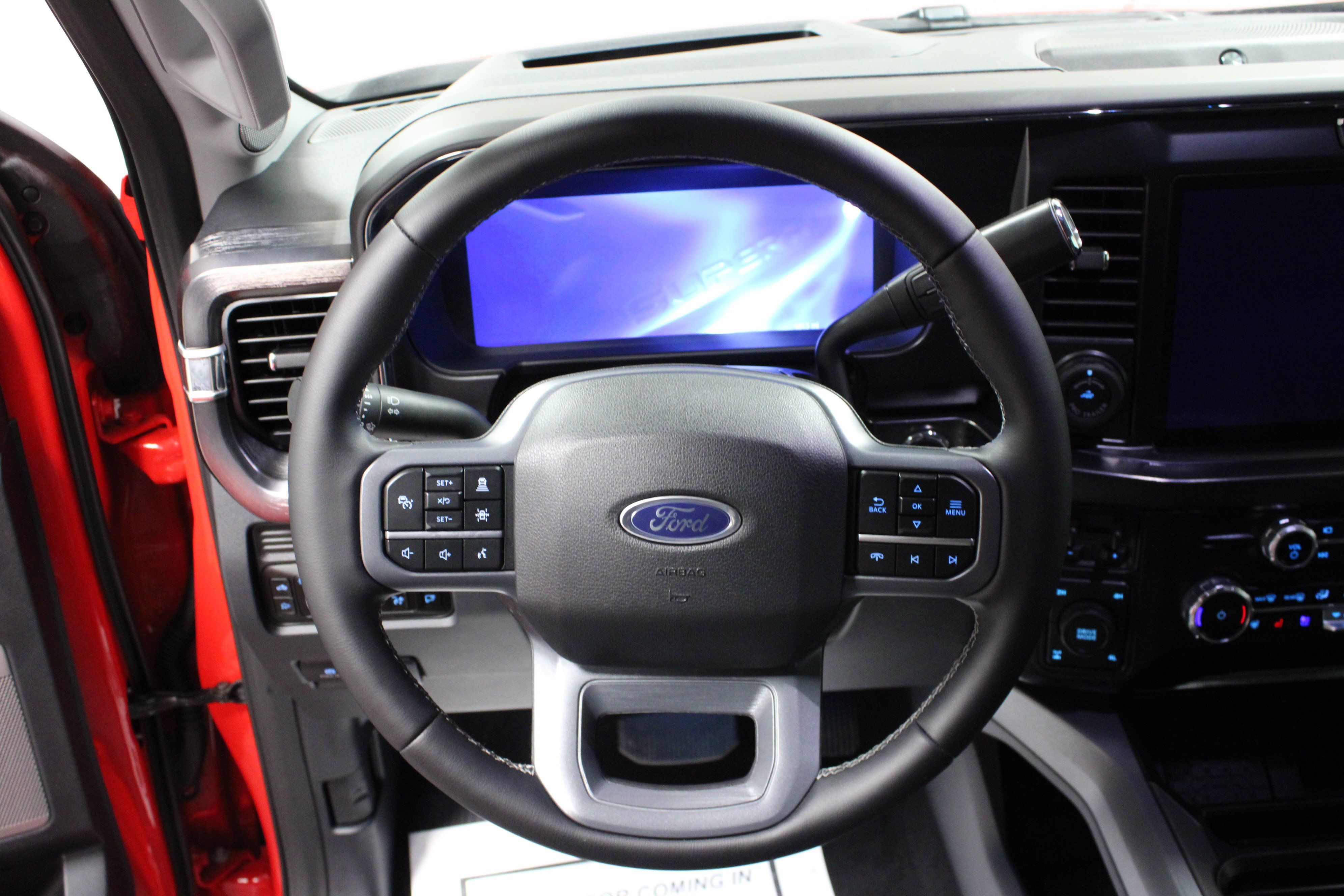 Used 2026 Ford F250 Lariat w/ Lariat Ultimate Package AWD/4WD image 17