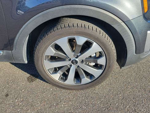 Used 2021 Kia Telluride S image 41