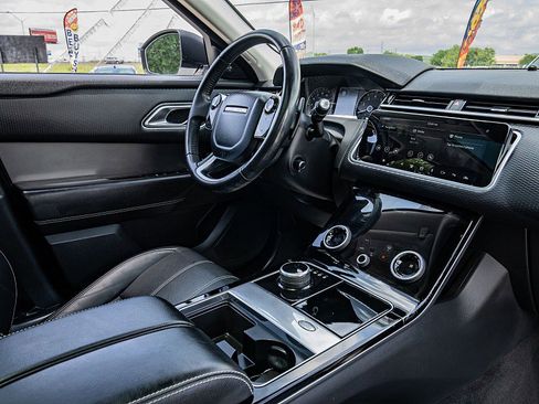 Used 2020 Land Rover Range Rover Velar S AWD/4WD image 19