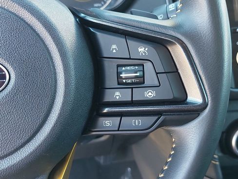 Used 2021 Subaru Crosstrek 2.5i Sport w/ Moonroof Package image 17