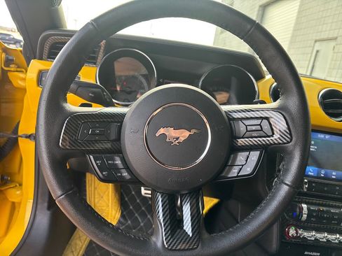 Used 2017 Ford Mustang Premium w/ Equipment Group 201A RWD image 21