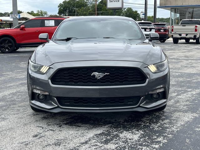 Used 2017 Ford Mustang Coupe RWD image 8