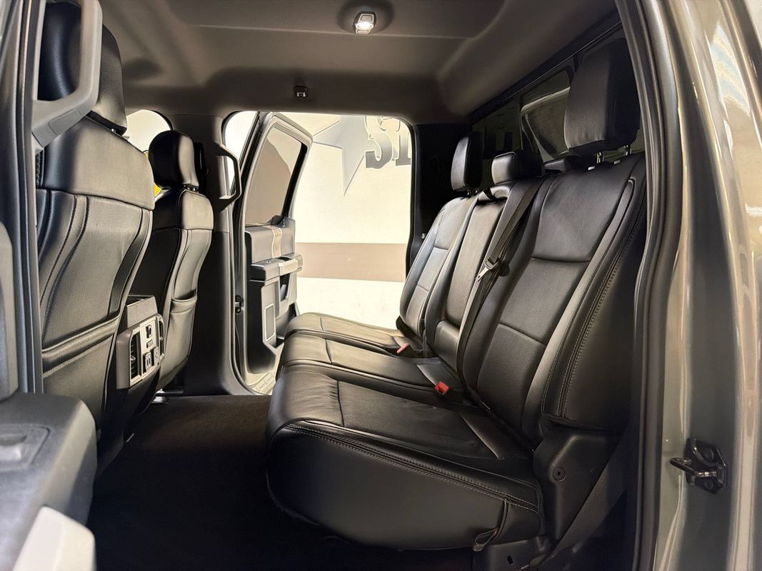 Used 2019 Ford F250 Lariat w/ Lariat Ultimate Package AWD/4WD image 35