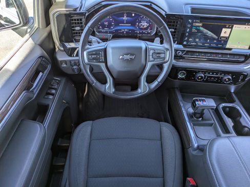 Used 2023 Chevrolet Silverado 1500 LT Trail Boss w/ Protection Package image 4