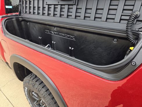 Used 2026 RAM 1500 Rebel AWD/4WD image 15