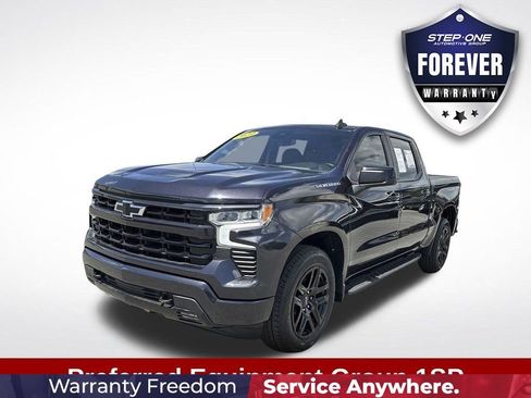 Used 2023 Chevrolet Silverado 1500 RST RWD image 2