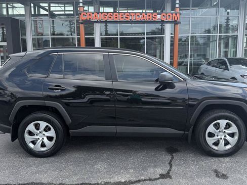 Used 2019 Toyota RAV4 LE w/ All Weather Liner Package AWD/4WD image 1