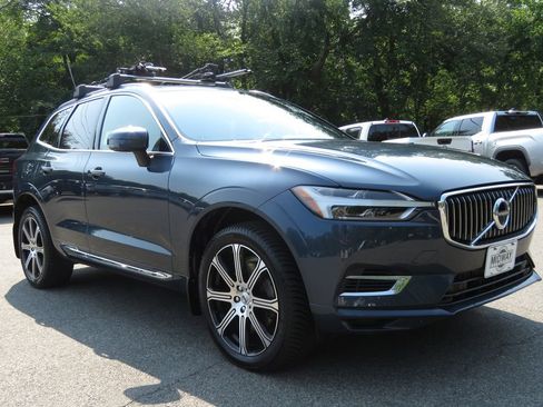 Used 2020 Volvo XC60 T8 Inscription AWD/4WD image 3