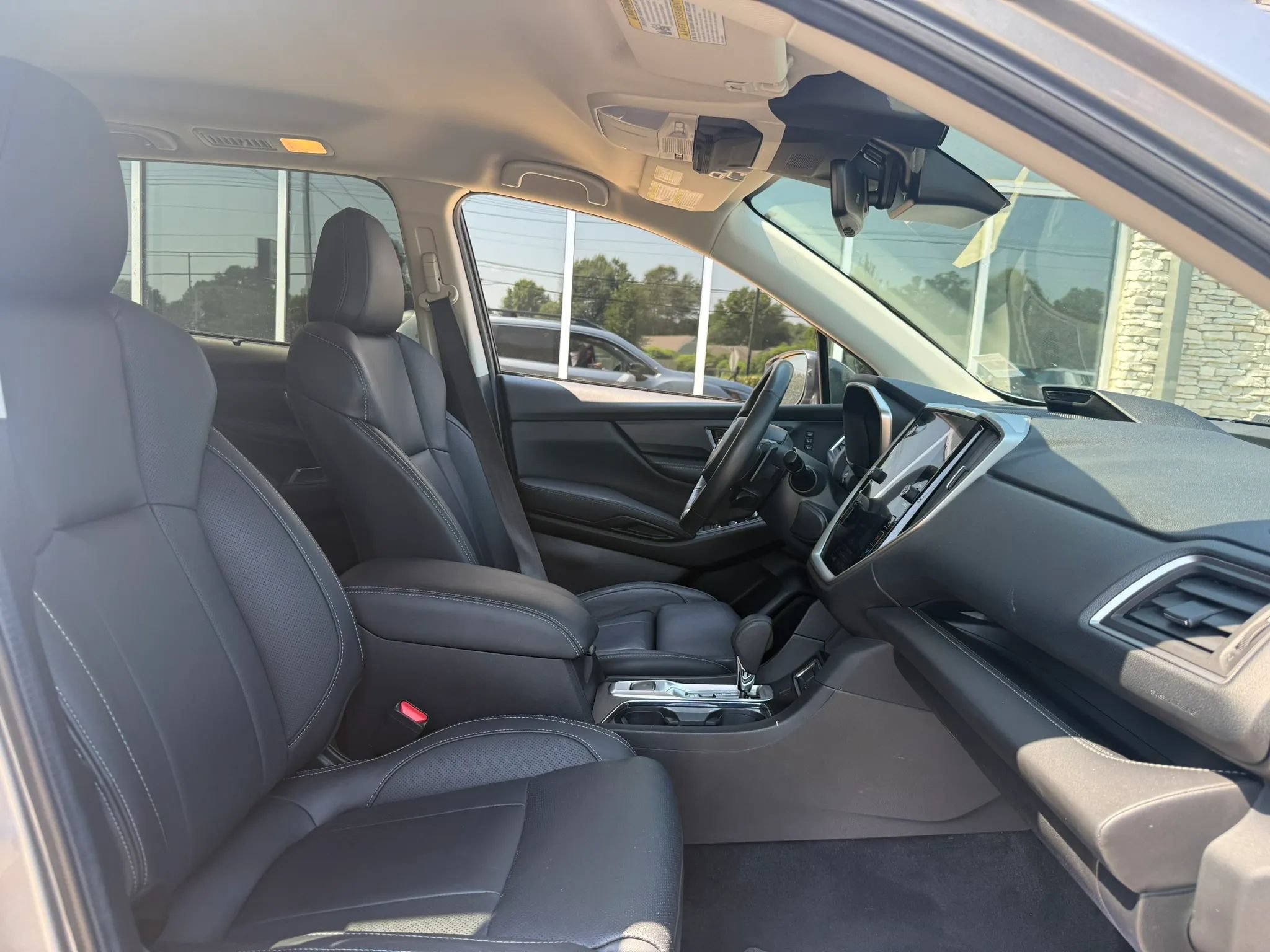 Used 2024 Subaru Ascent Limited AWD/4WD image 11