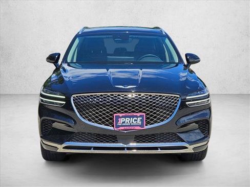 Used 2025 Genesis GV70 2.5T AWD/4WD image 3