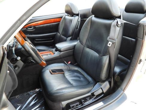 Used 2005 Lexus SC 430 Convertible image 44