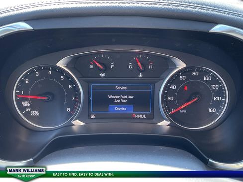 Used 2023 Chevrolet Equinox RS w/ LPO, Floor Liner Package image 15