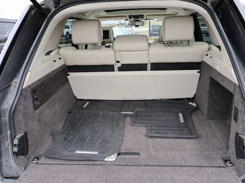 Used 2013 Land Rover Range Rover HSE image 16