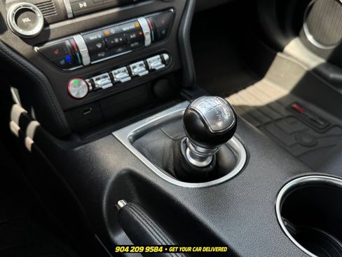 Used 2019 Ford Mustang GT Premium RWD image 18