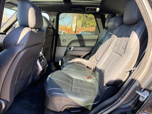 Used 2017 Land Rover Range Rover Sport HSE Dynamic image 14