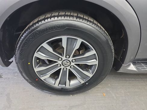 Used 2019 Nissan Armada SL w/ Premium Package image 20