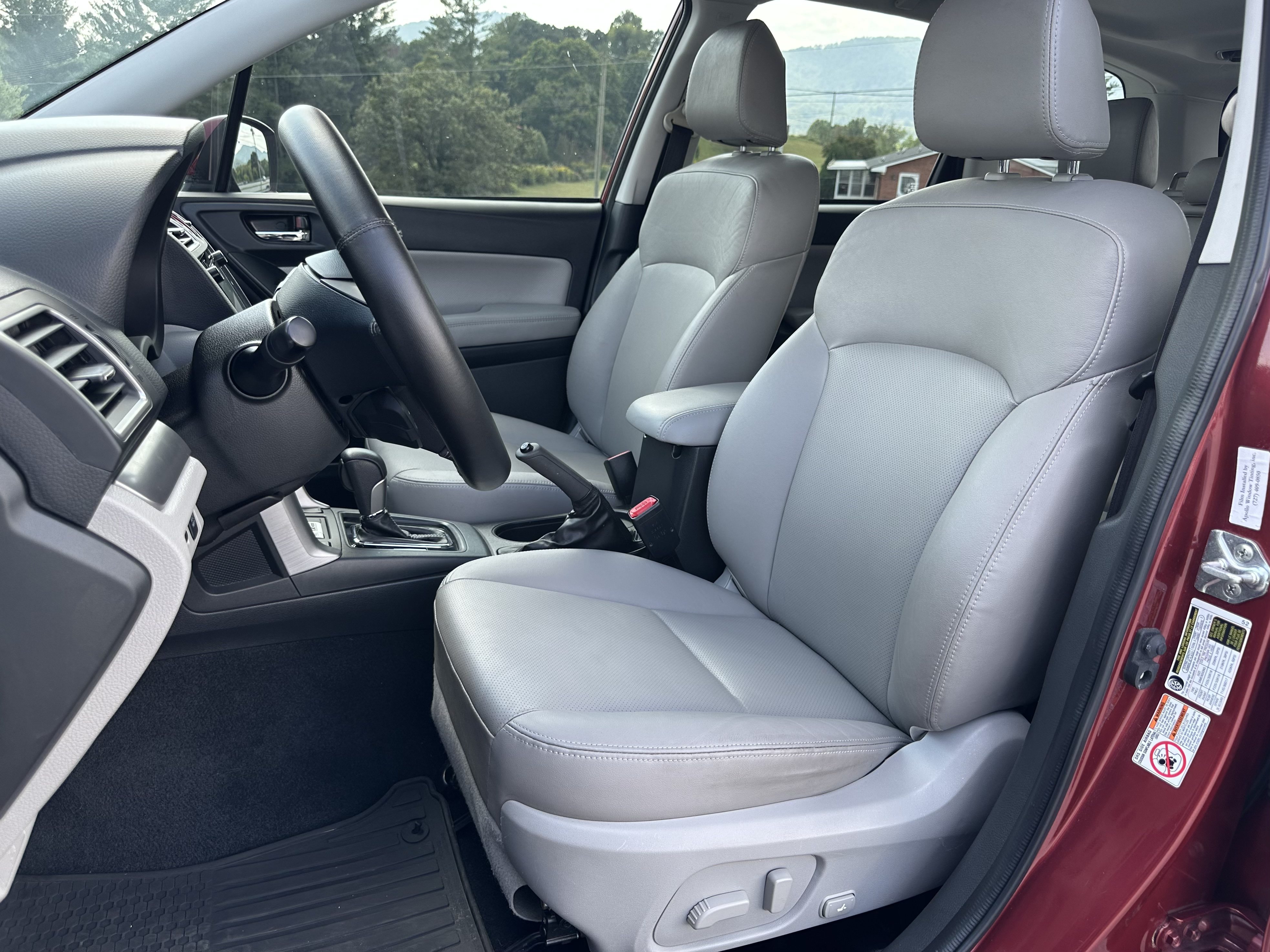 Used 2016 Subaru Forester 2.5i Touring AWD/4WD image 9