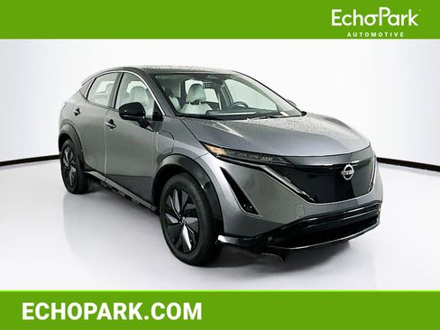 Used 2023 Nissan Ariya FWD image 1