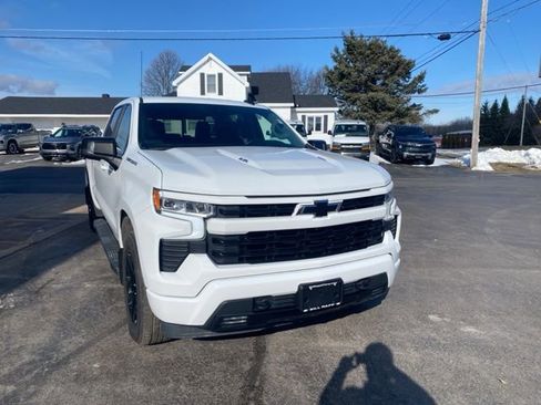 Used 2023 Chevrolet Silverado 1500 RST w/ Convenience Package II image 6