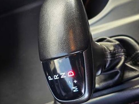 Used 2024 Dodge Durango GT AWD/4WD image 35