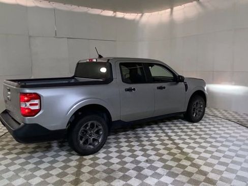 Used 2022 Ford Maverick XLT FWD image 3