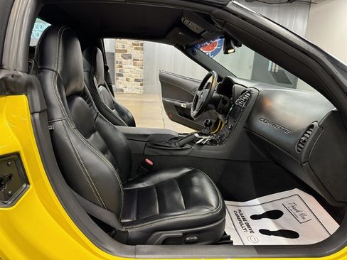 Used 2010 Chevrolet Corvette Grand Sport w/ Preferred Equipment Group RWD image 33