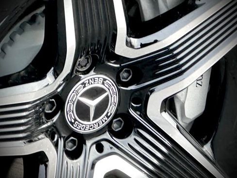 New 2026 Mercedes-Benz GLC 300 4MATIC image 14